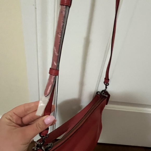 coach leather crossbody bag - Picture 4 of 4